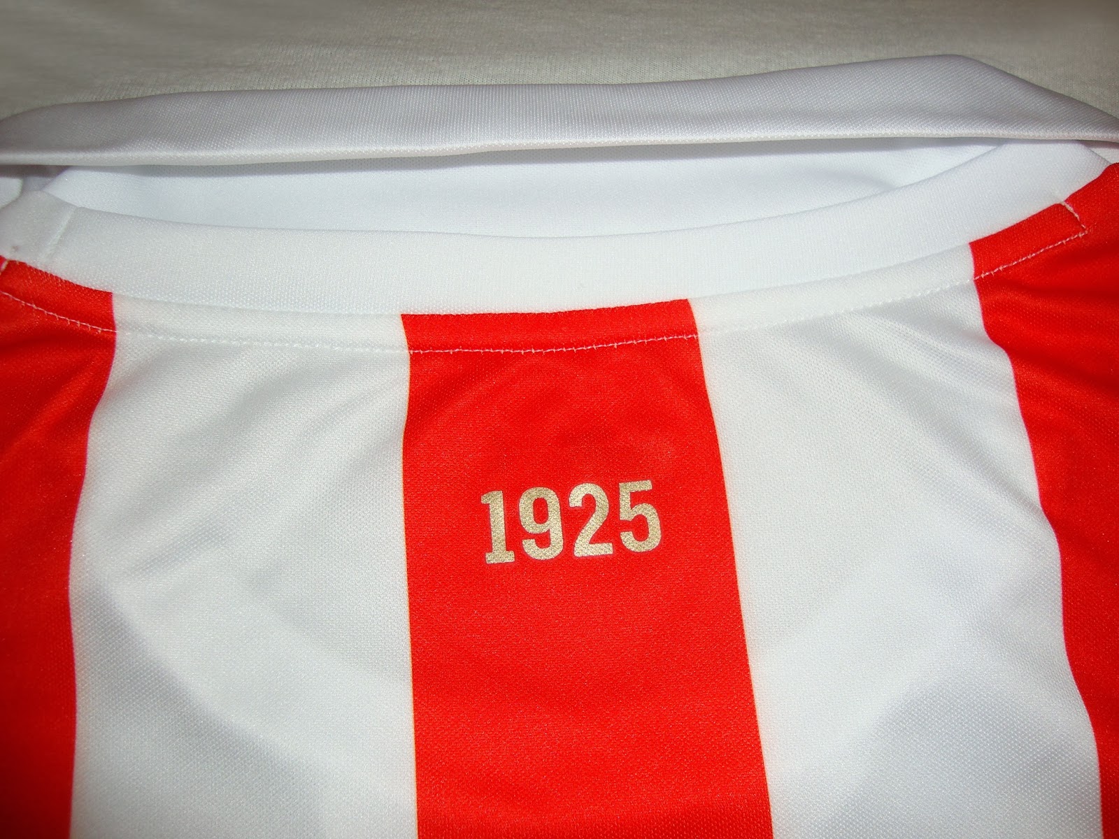 PAE Olympiacos Syndesmos Filathlon Piraeus (Grécia) Show de Camisas