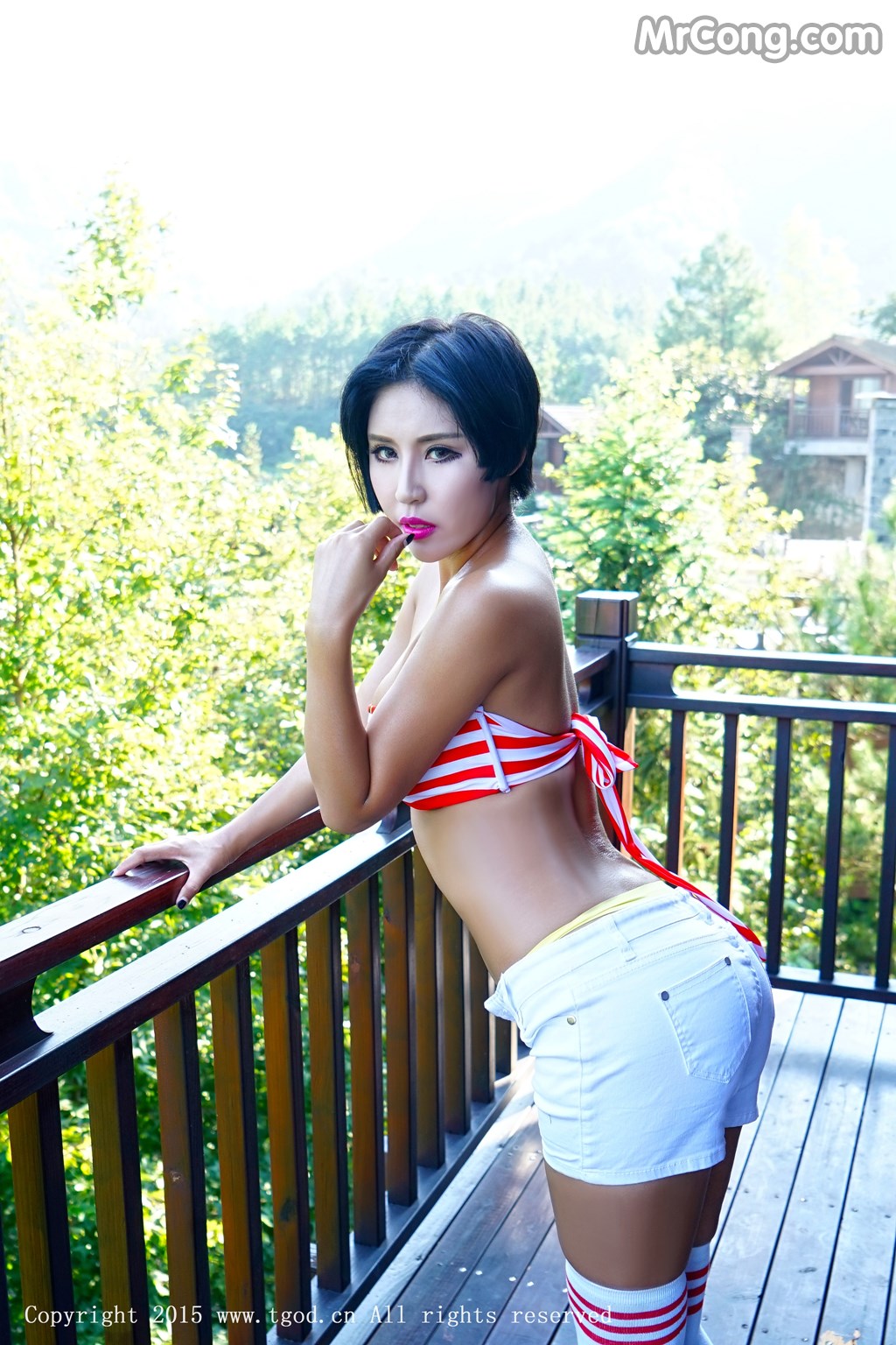 TGOD 2015-09-21: Model Na Yi Ling Er (娜 依 灵儿) (40 photos)
