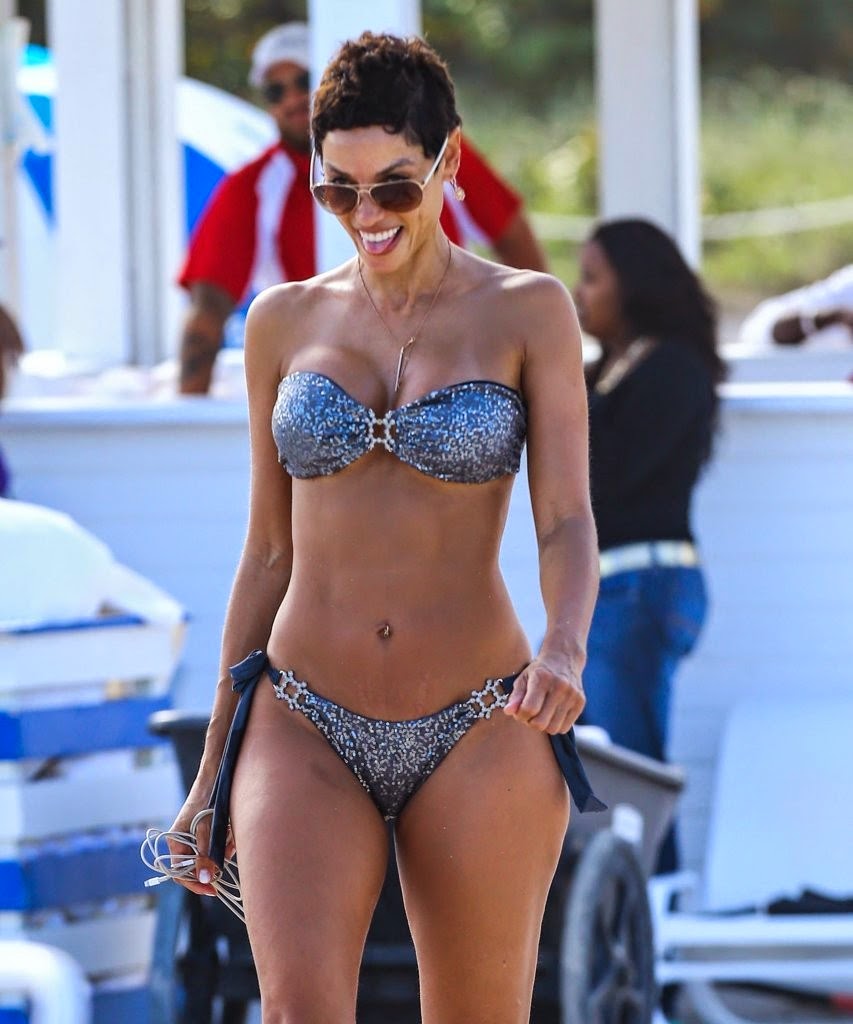 Nicole Murphy Latest Sexy Bikini Stills In Miami Mar3 2015 World. 