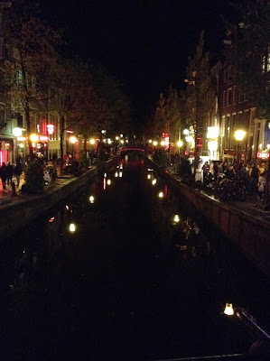 Amsterdam, quartiere a luci rosse