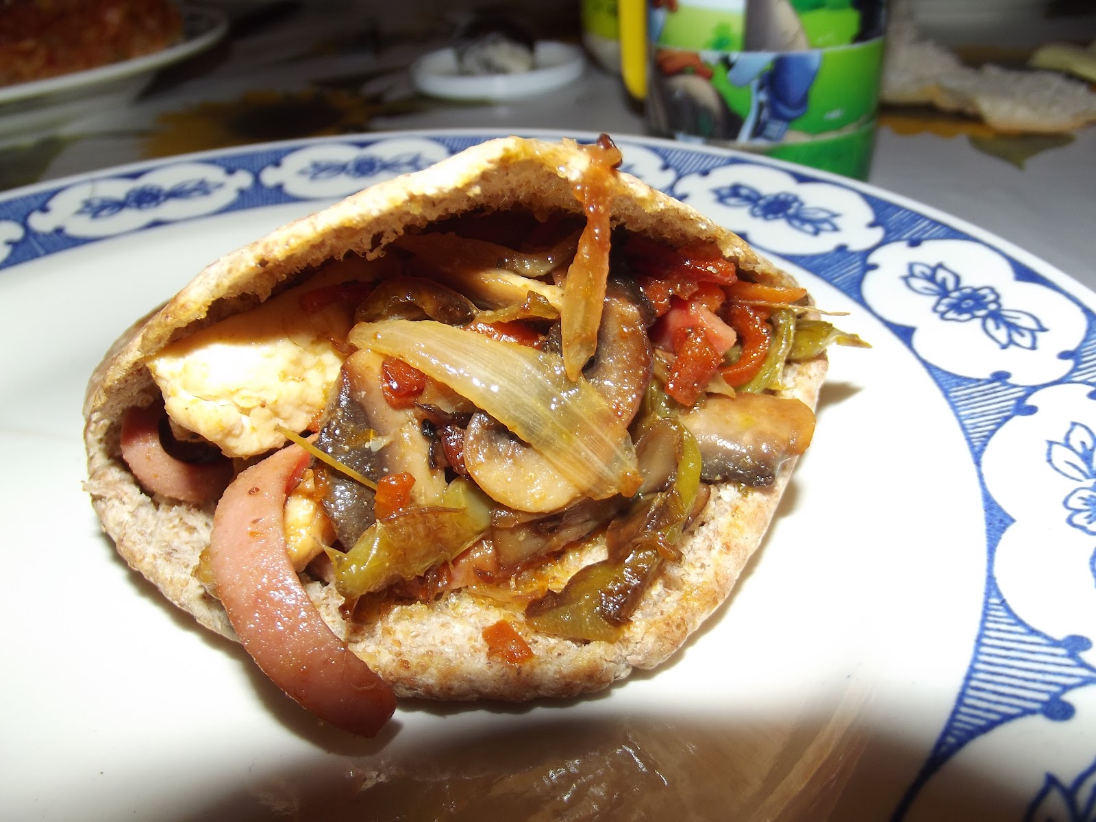 Recetas fáciles y tradicionales PAN PITA RELLENO