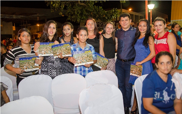 Prefeitura de Cocal inaugura Centro Comercial e praça - Imagem 36