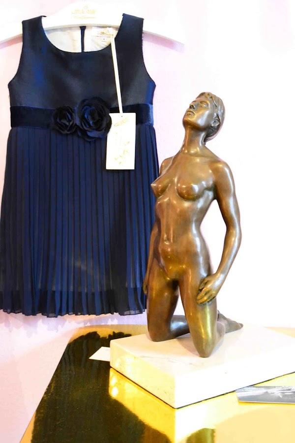 "Espai 208 Shop and Events"