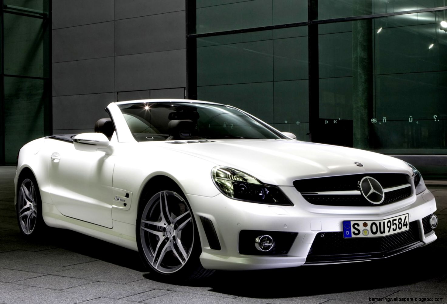 Mercedes Benz SL 63 AMG