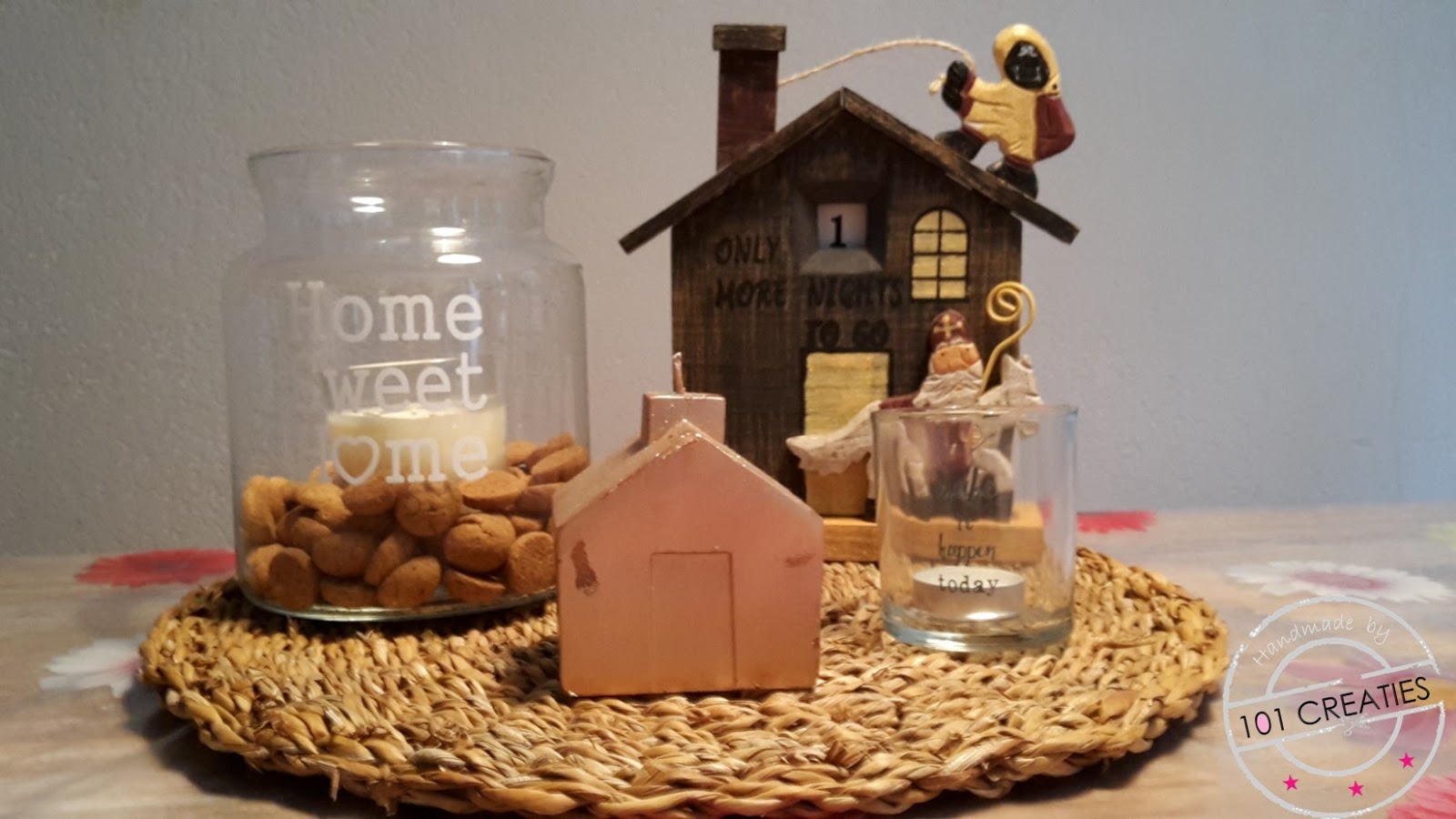 Overleg borstel Drink water DECOREREN: HUIS IN SINTERKLAAS SFEER - 101 CREATIES