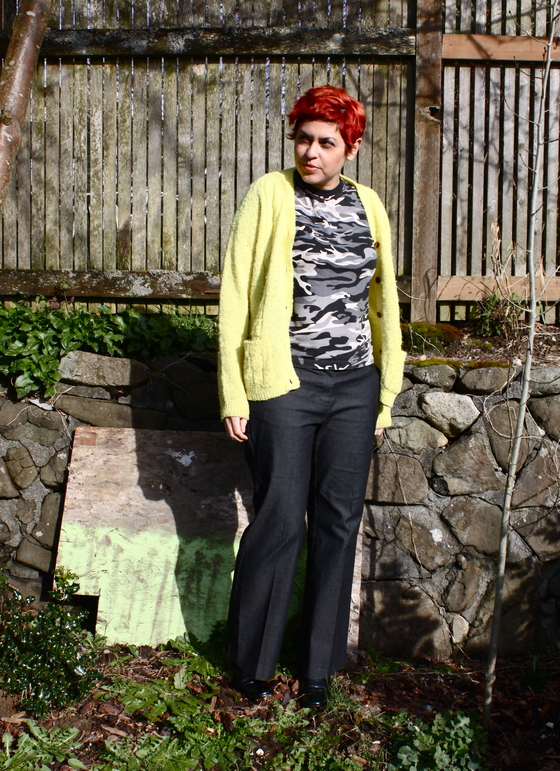THE CITIZEN ROSEBUD: outfit post: 100% Thrifted (Neon + Camo)