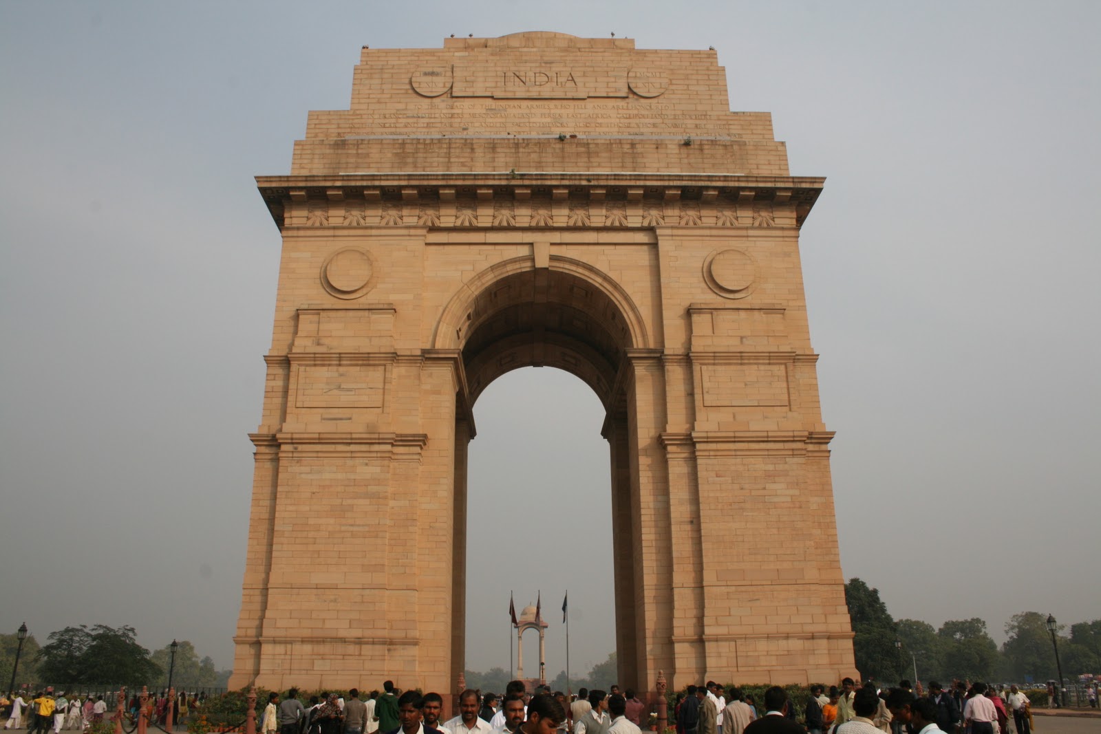 http://3.bp.blogspot.com/-KxWVxLljHt0/TudMYcibOXI/AAAAAAAAGFM/2jRxGsjAIhE/s1600/India+Gate++Delhi+Psuperos.JPG