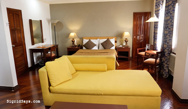 Bell Hotel - Bacolod hotels - MassKara Festival - Negros Occidental - Philippine hotels - Bacolod blogger - facade