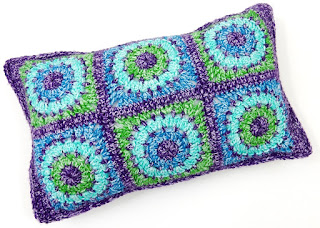 free crochet pattern cushion covers round square rectangular granny square gratis haakpatroon