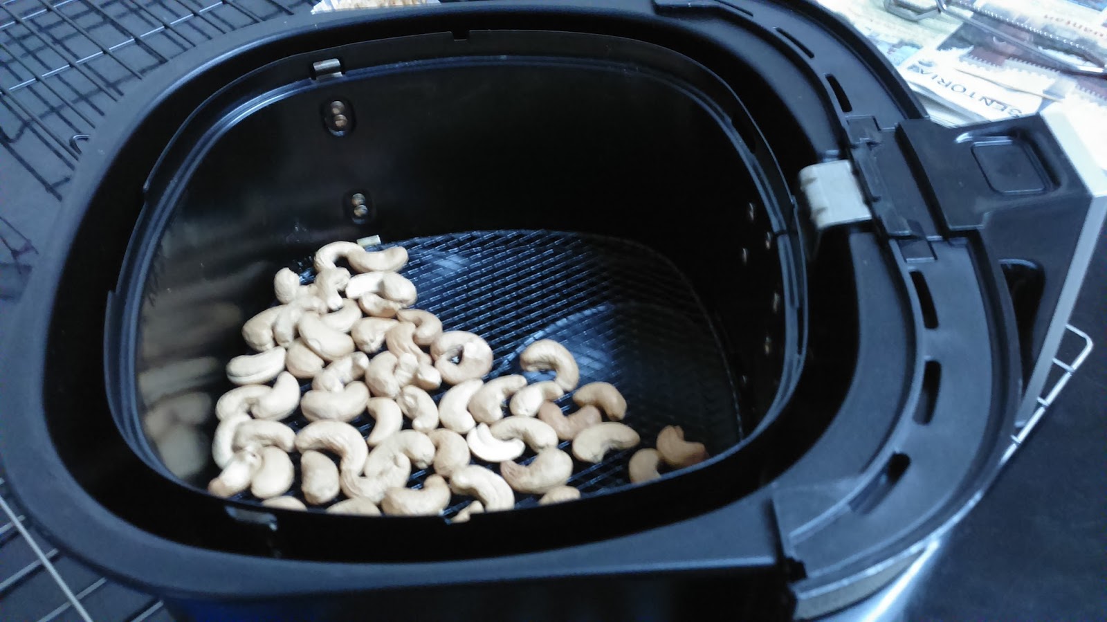 Enak Rasa Dari Dapur Kim: Kacang Gajus Goreng Air Fryer