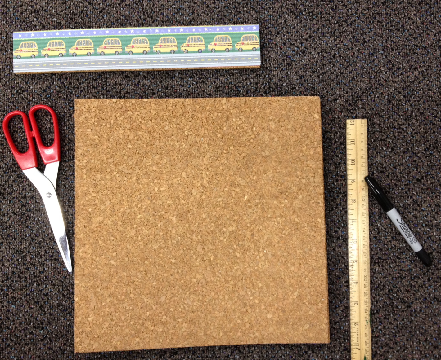 Kindergarten Lifestyle: How To Make Mini Corkboards