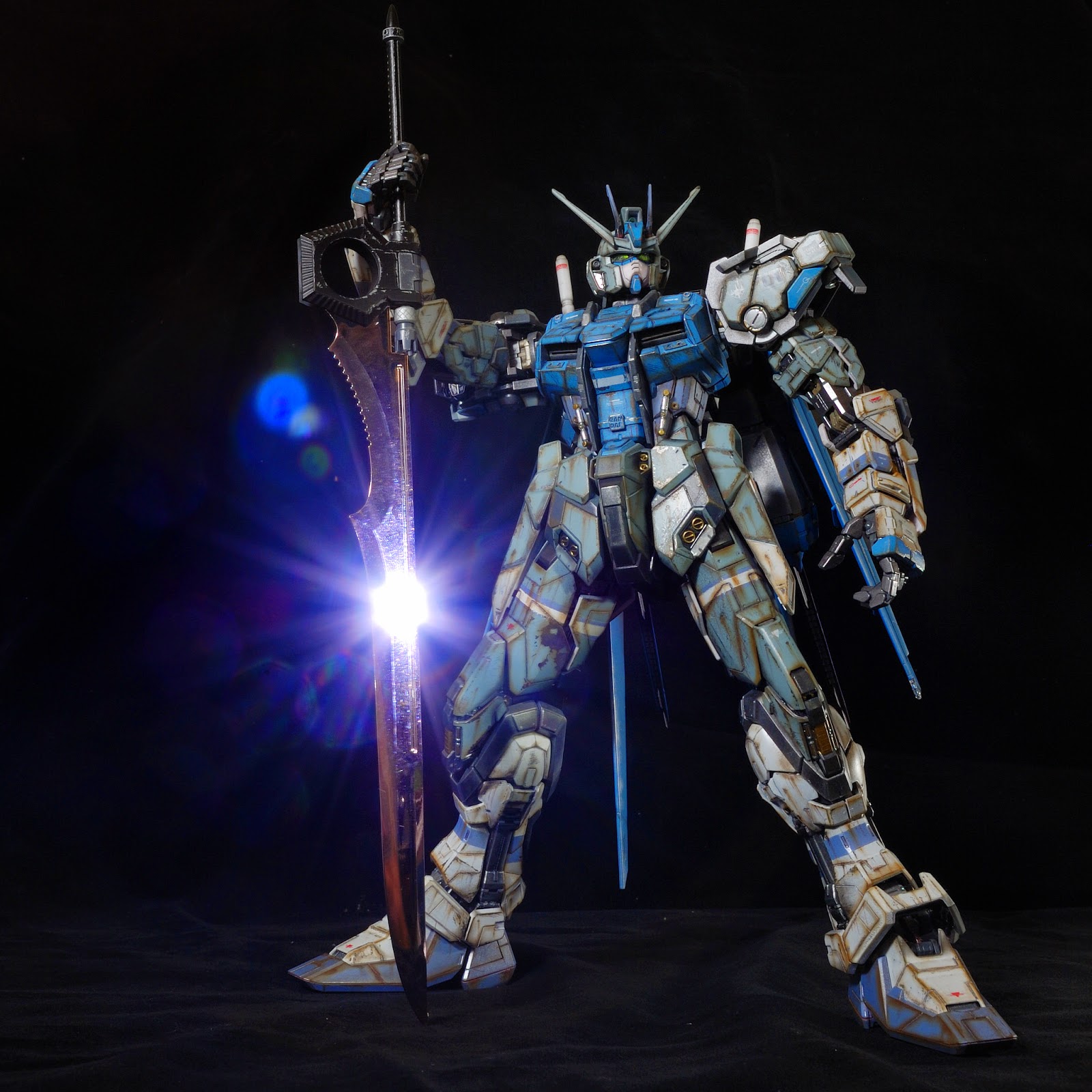 Custom Build: PG 1/60 Strike Rouge