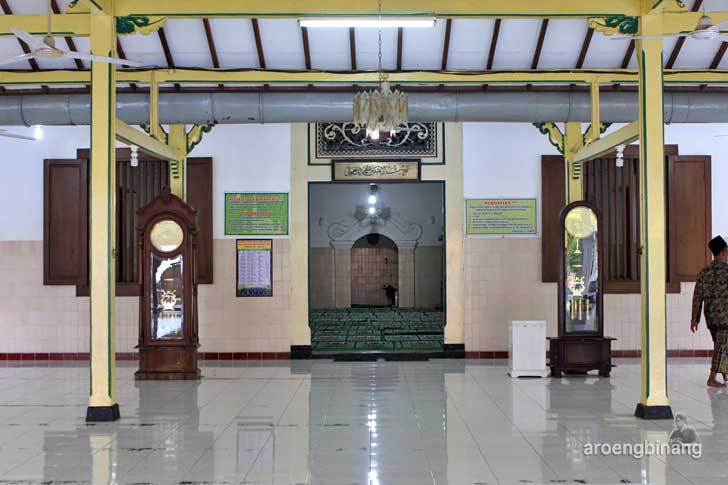 masjid sunan kalijaga kadilangu demak