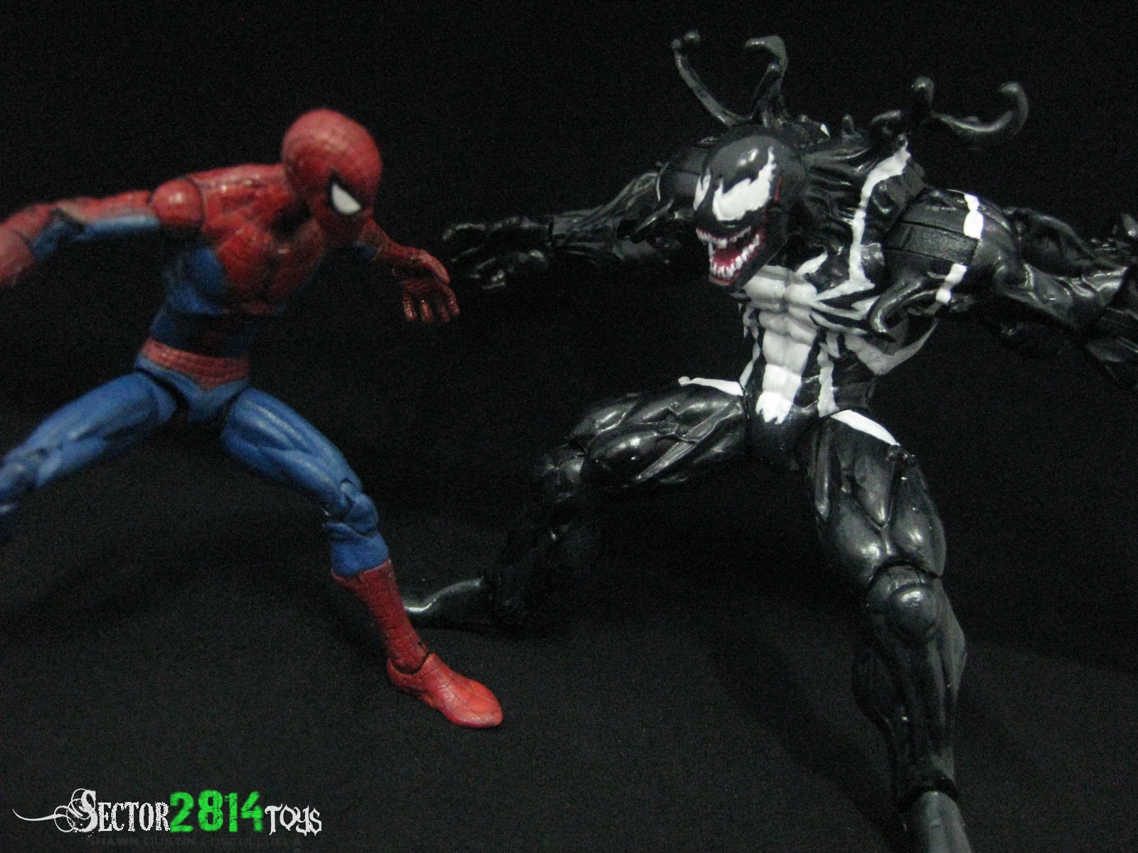 toys wonderland venom