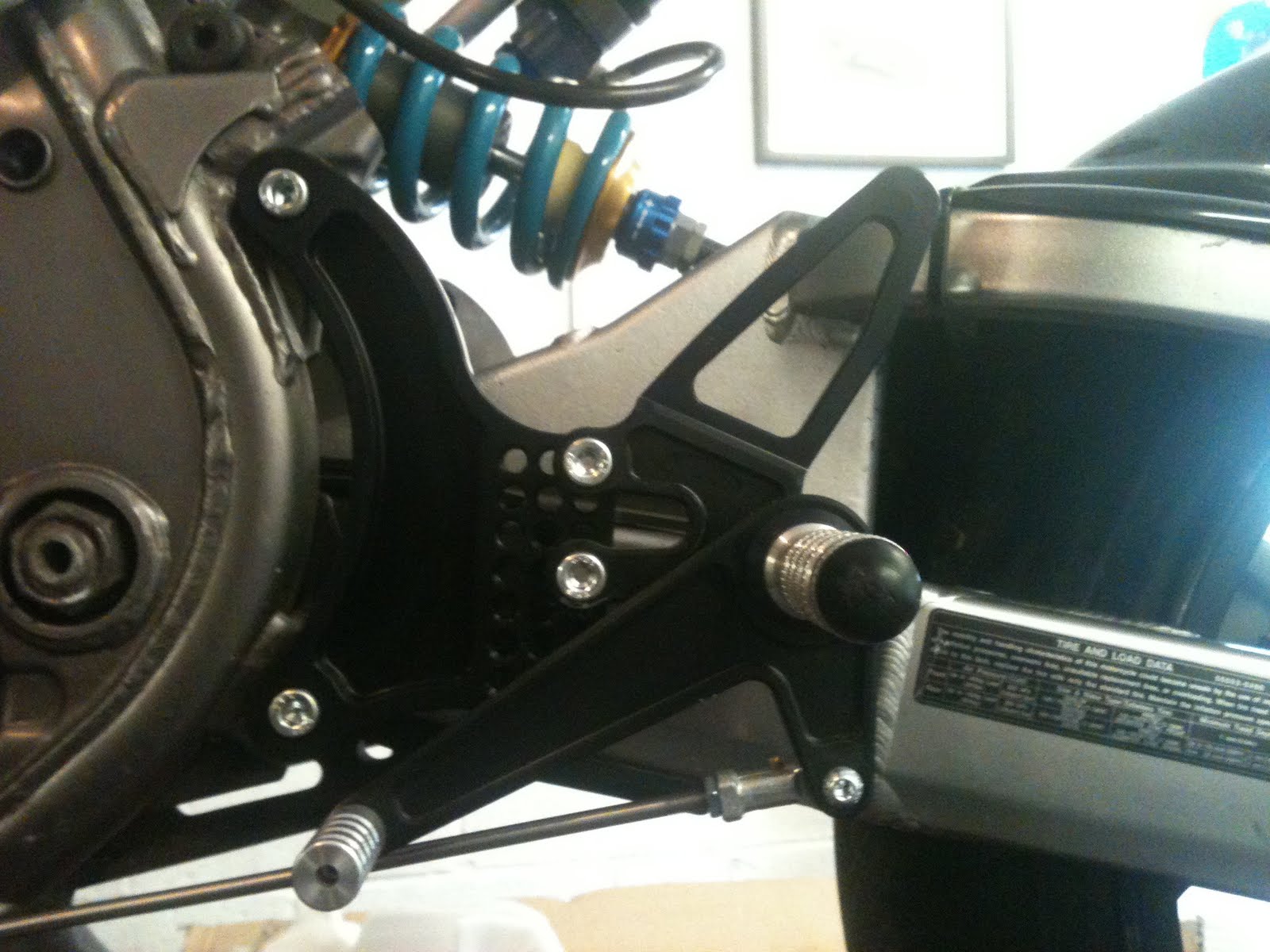 Alex Hutchinson's Motorcycle Road Racing ER6 / EX650 / Versys Rearsets