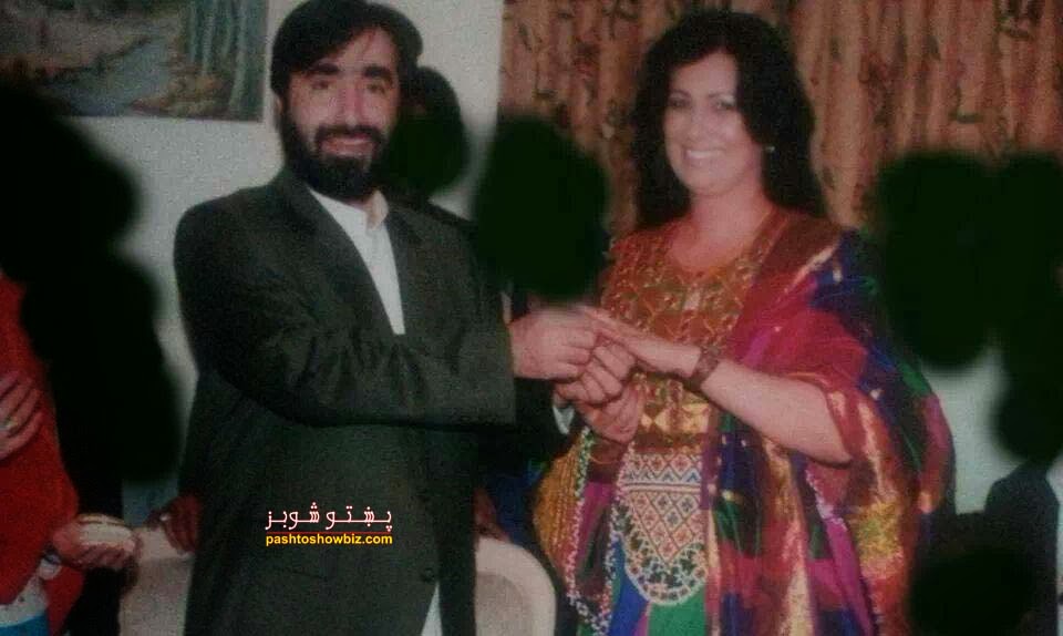 Pashto Famous Singer Naghma New New Husband Sher Agha 