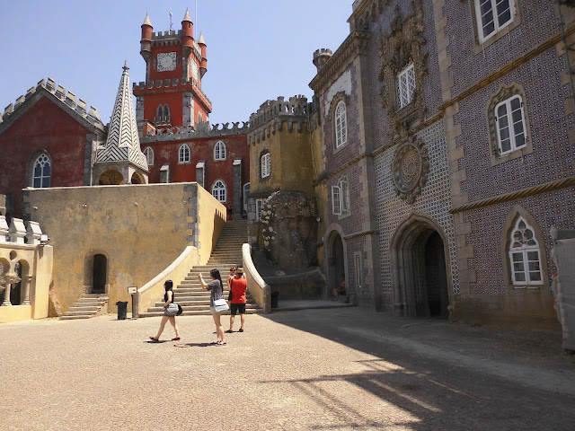 cortile del Palacio Nacional da Pena