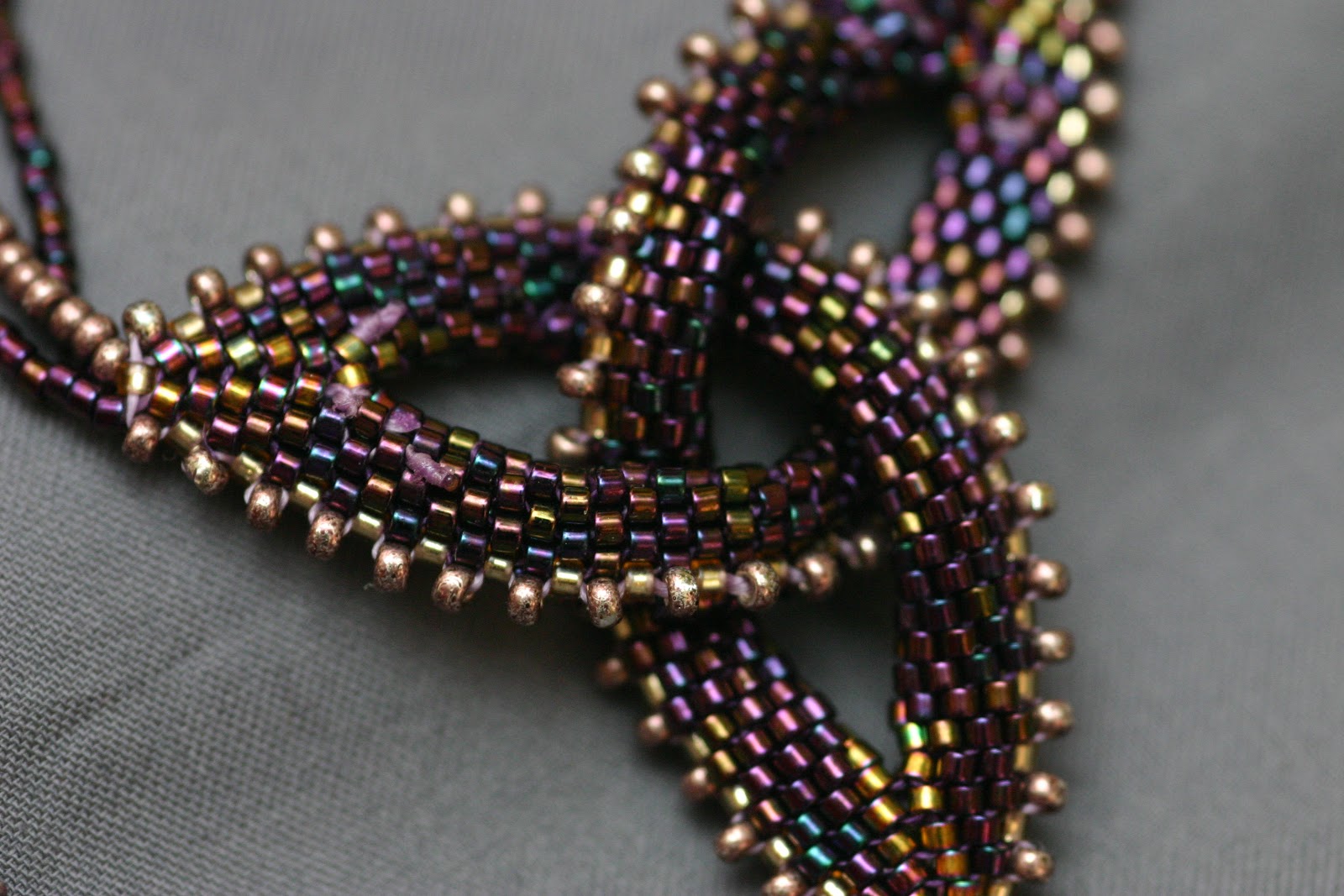 Africana Beading Celtic Knot
