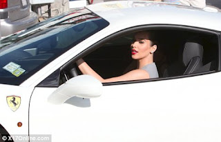 PICTURES: Kim Kardashian Buys A FERRARI 458 Italia 9
