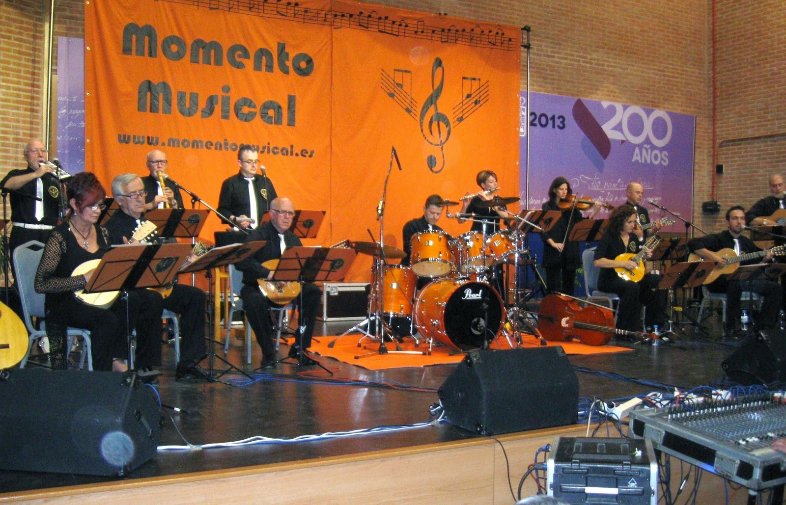 EL BLOG DE GUADALAJARA Y CUENCA "MOMENTO MUSICAL" EN VOZ E INSTRUMENTOS