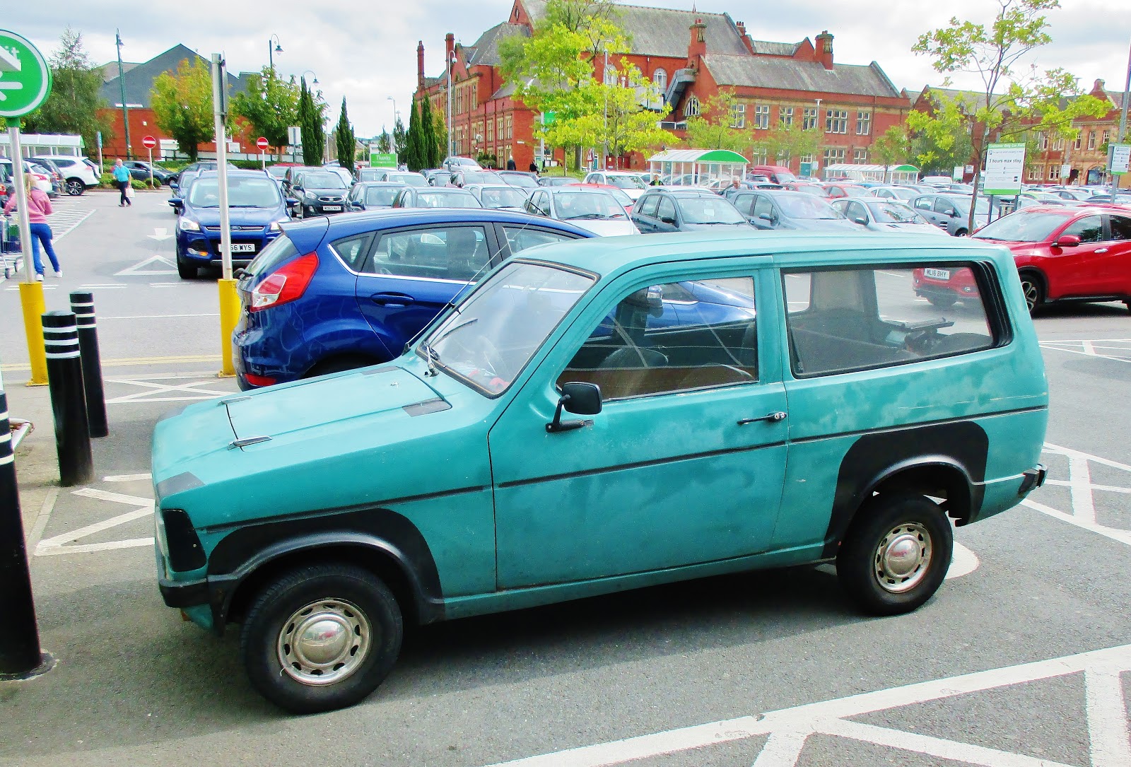 Ferraris and Other Things Reliant Kitten