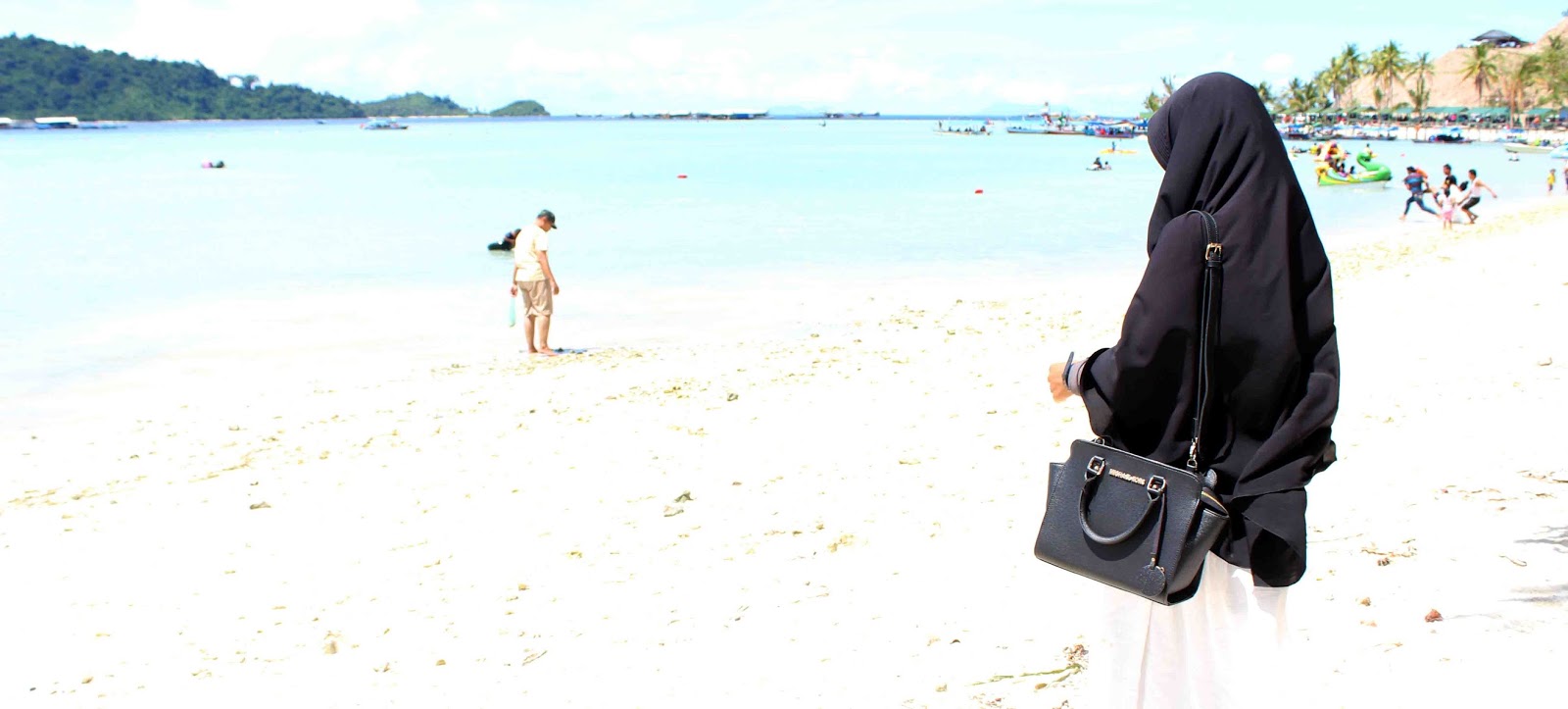 Gambar Kartun Muslimah Di Tepi Pantai Top Gambar Gambar Kartun Muslimah Di Tepi Pantai Top Gambar