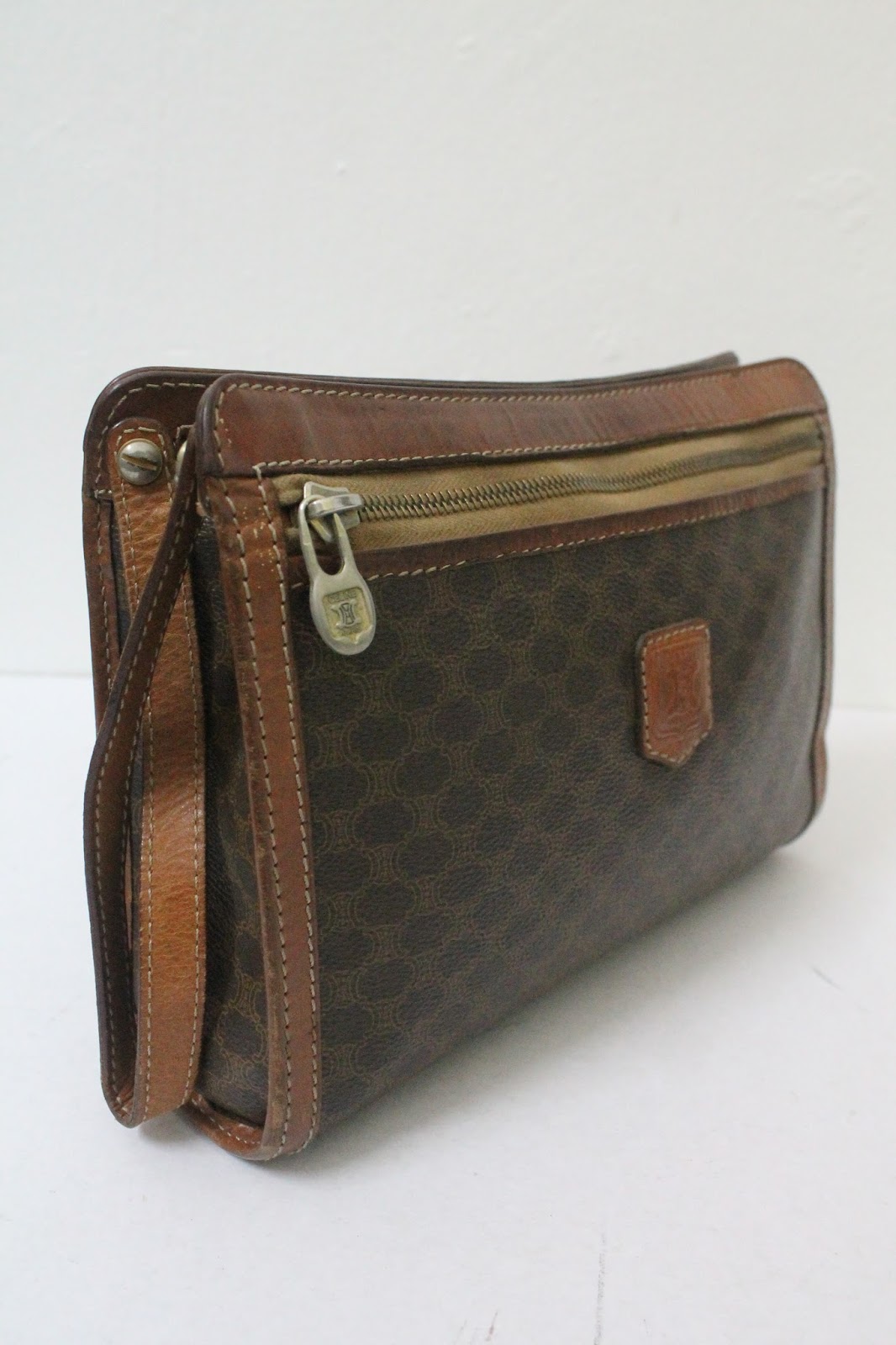 BUNDLEBARANGBAEK: Authentic & Vintage CELINE Leather Clutch Bag.