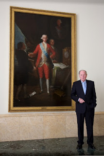 José Luis Pardos junto al retrato de Floridablanca.
