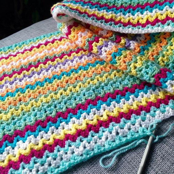V stitch crochet blanket