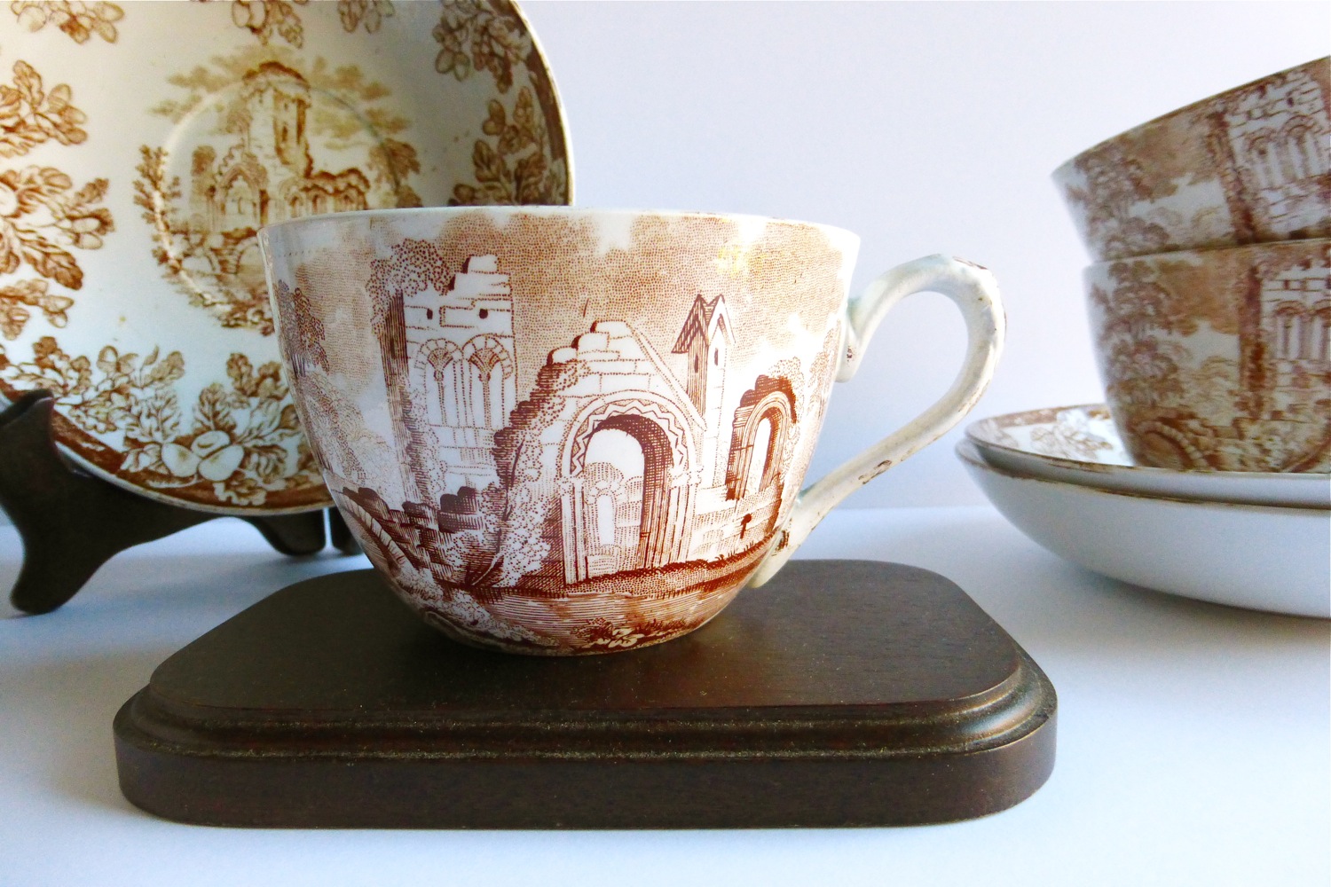 Vintage Tea Treasures A Happy Customer Under The Plum Blossom Tree