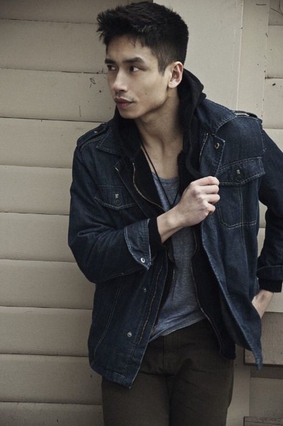Favorite Hunks & Other Things: Favorite Face of the Day: Manny Jacinto