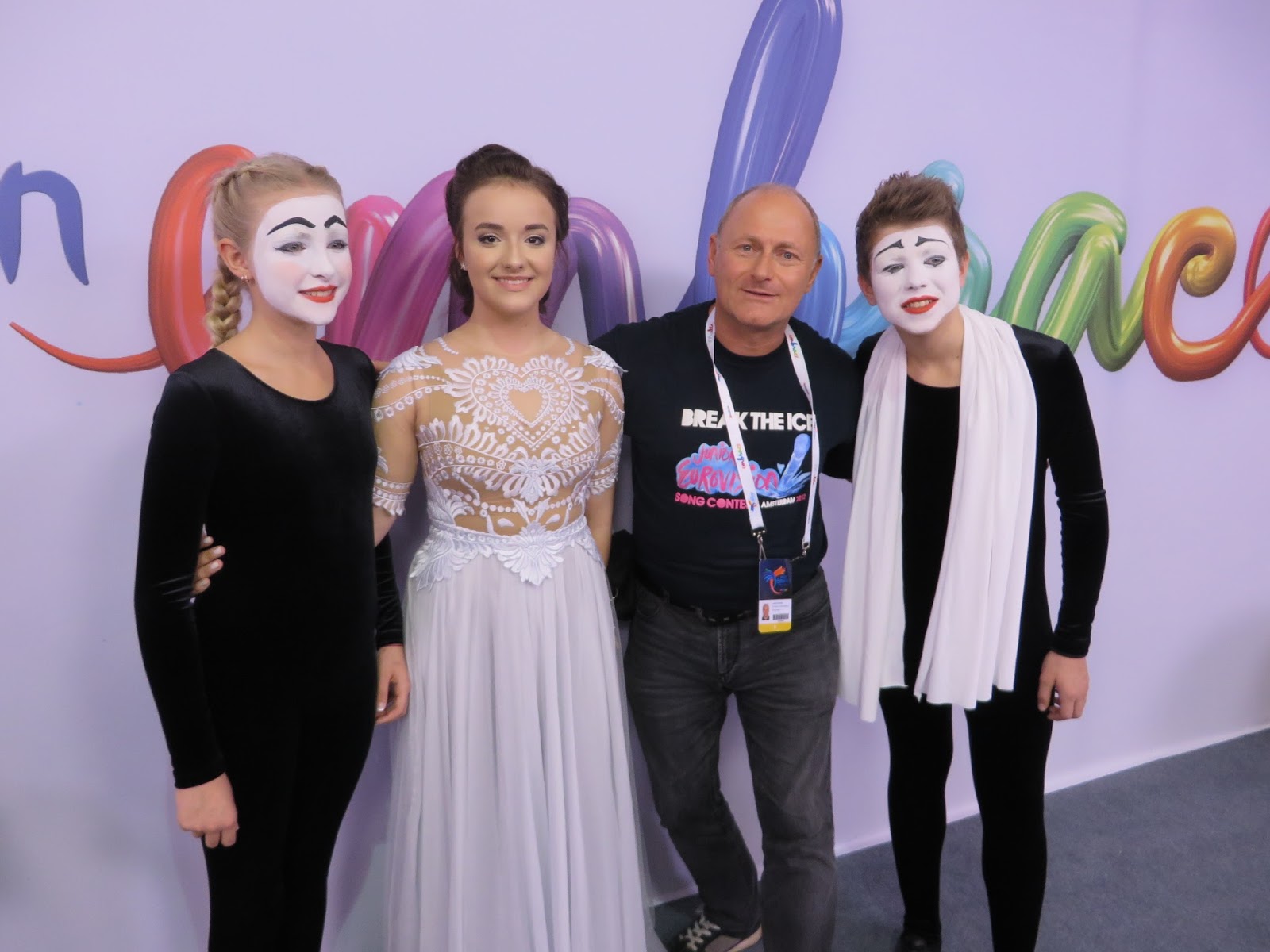 Eurovision Radio International: Week 49/2016 - Eurovision Radio ...