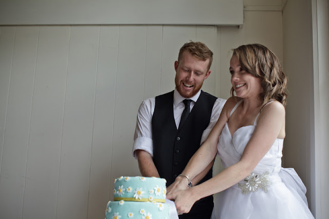 offbeat DIY New Zealand wedding | photos by https://www.baylymoore.com