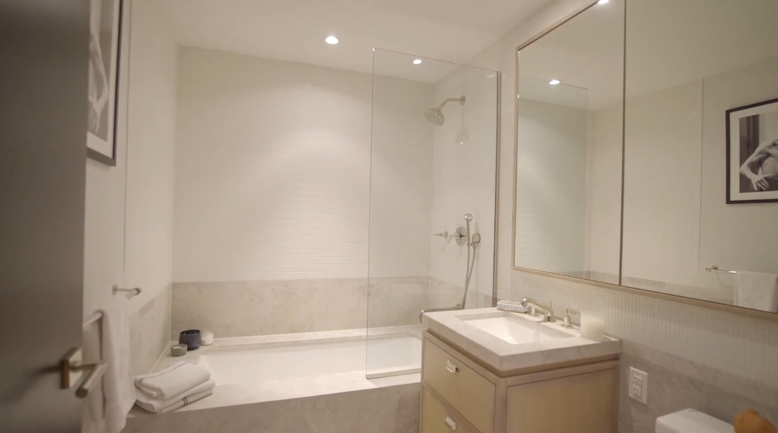 20 Interior Design Photos vs. 51 Jay St #1R, Brooklyn, NY Luxury Condo Tour