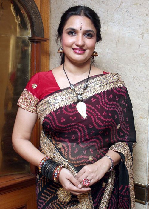 Sukanya (actress) Profile, Affairs, Contacts, Boyfriend, Gallery, News ...