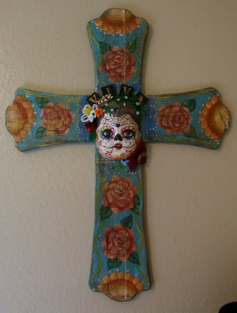 Lisa Loria Studios: Dia de Los Muertos Cross