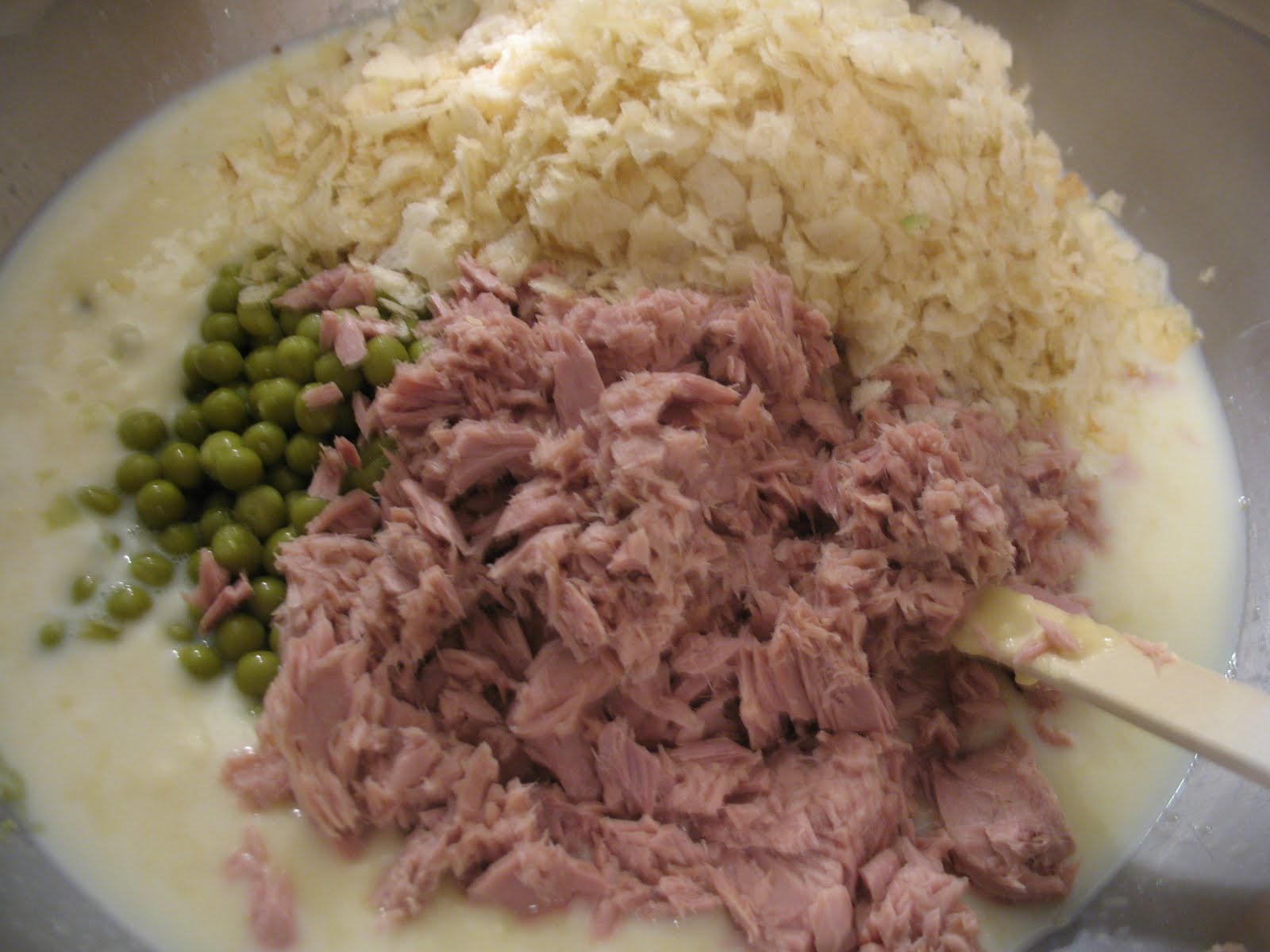 Redman Family Favorites Tuna and Chips Casserole