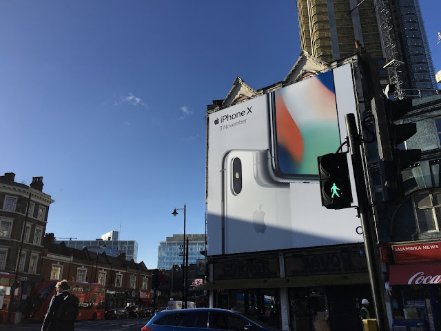 iphone x billboards3