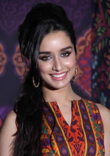 Shraddha Kapoor, Biography, Profile, Biodata, Family , Husband, Son, Daughter, Father, Mother, Children, Marriage Photos.