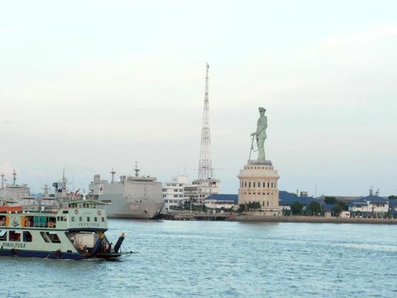 Tanjung Perak | Catatan Sipit