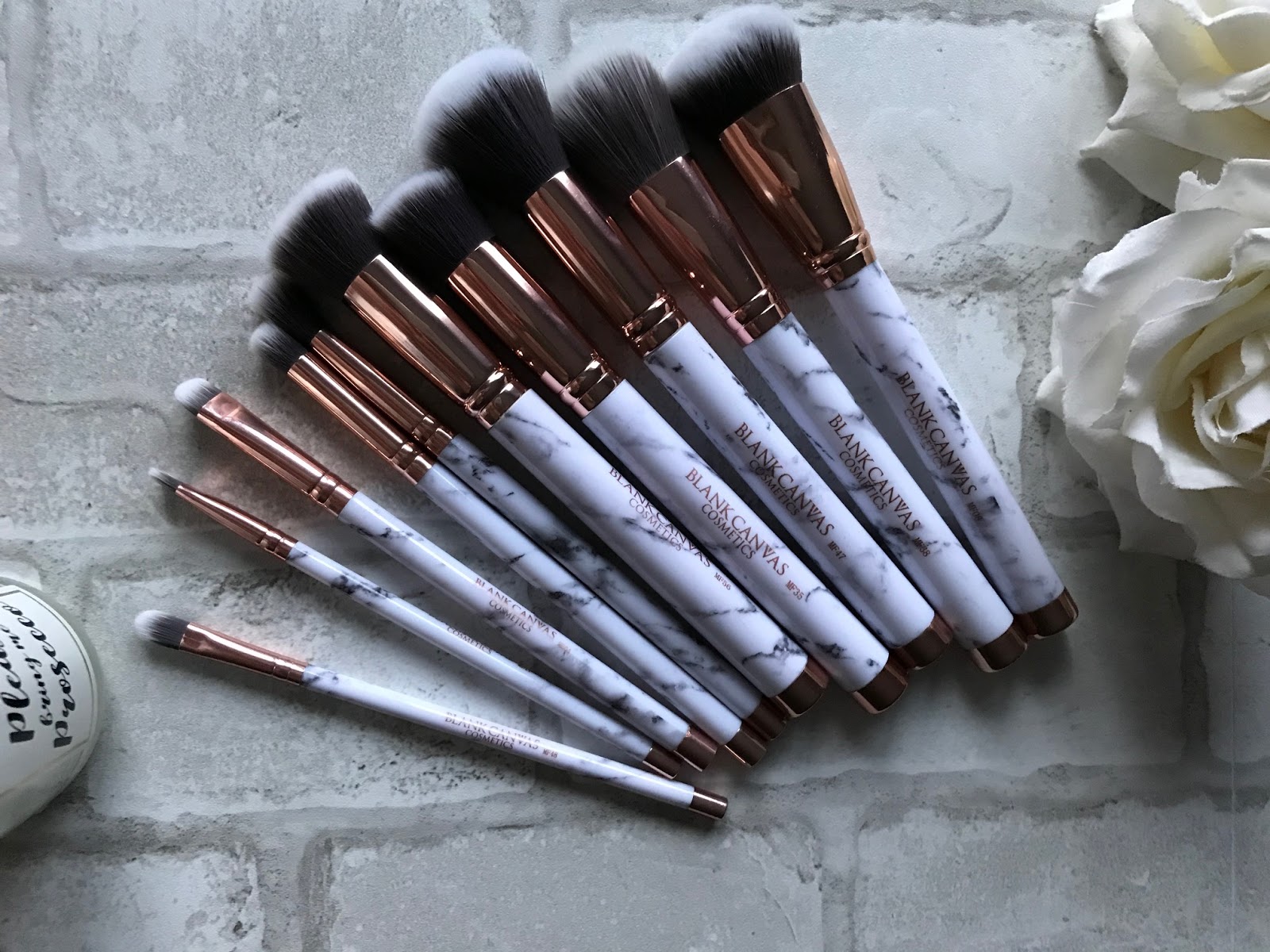 blank canvas concealer brush