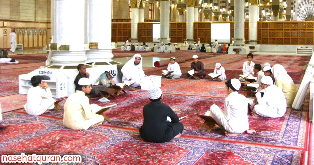 13 Adab Penuntut Ilmu Kepada Guru Nasehat Quran
