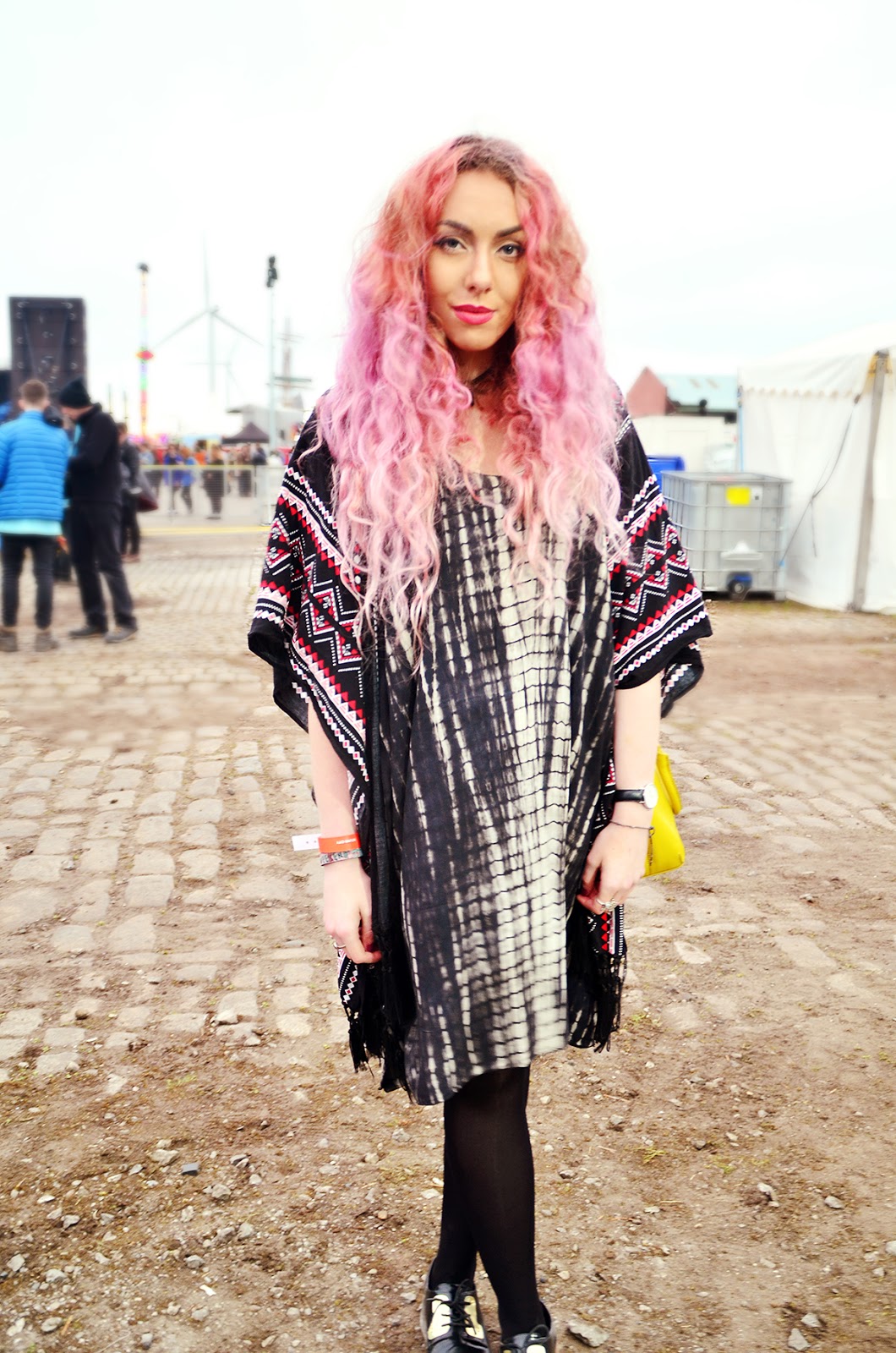 Outfit Of The Day: What I Wore To A City Festival: Liverpool Sound City 2015, pink hair british blogger