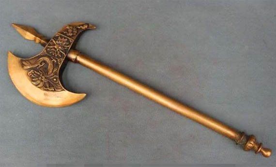 Senjata tradisional Kandik Bali