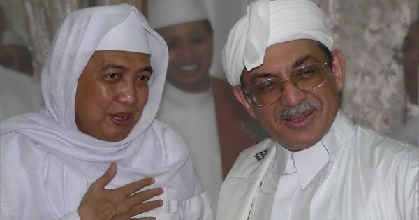 Kh Ahmad Asrori Al Ishaqi Pribadi Istimewa Sang Pemilik Ilmu Ladunni