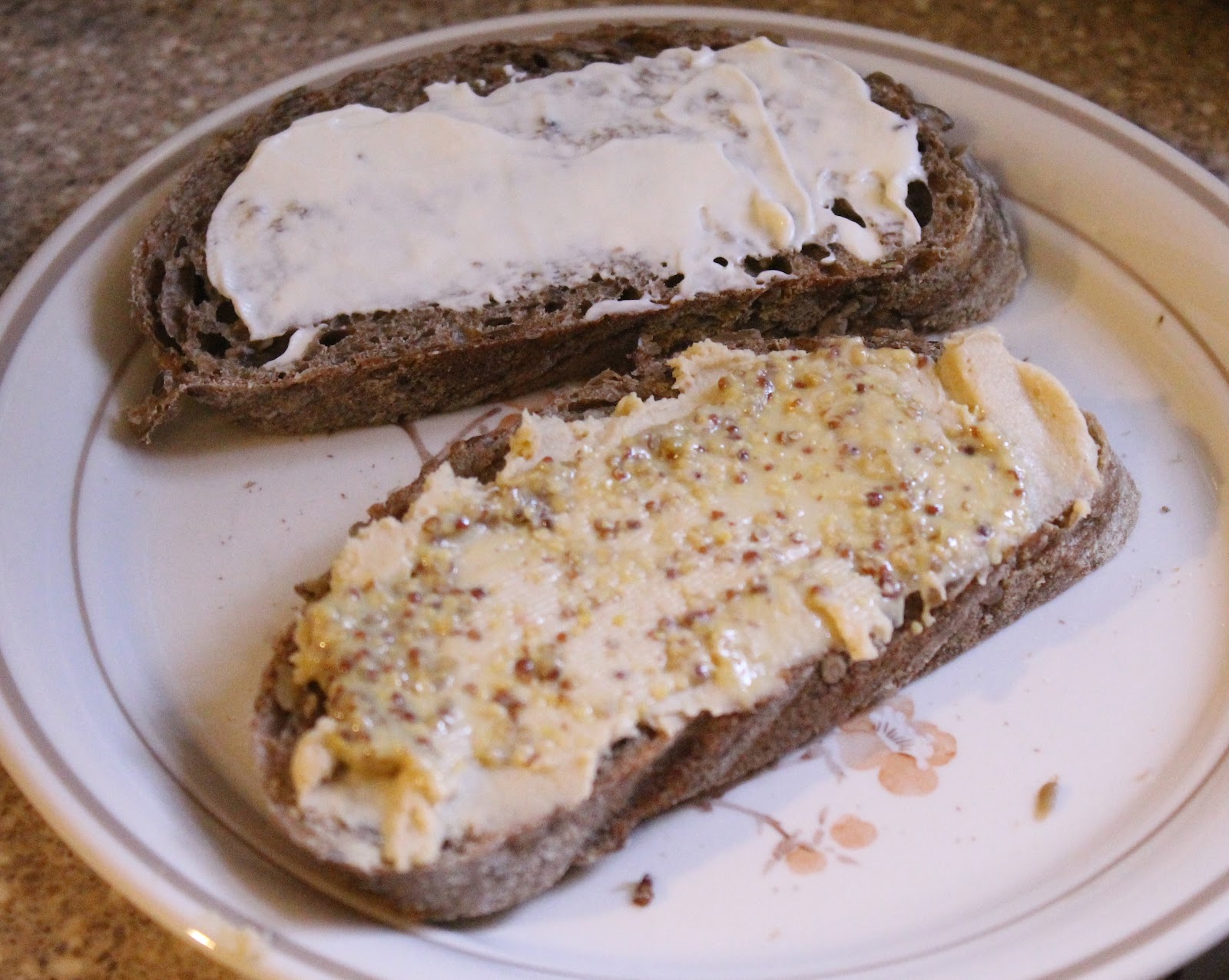 Crown Hill: Veggie Hummus Sandwich