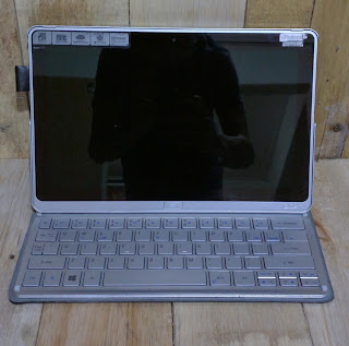 Acer P3-171 Core i3 TouchScreen Bekas