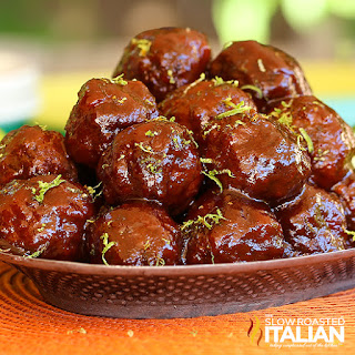 Sriracha Honey Slow Cooker Meatballs Sriracha Honey Slow Cooker Meatballs