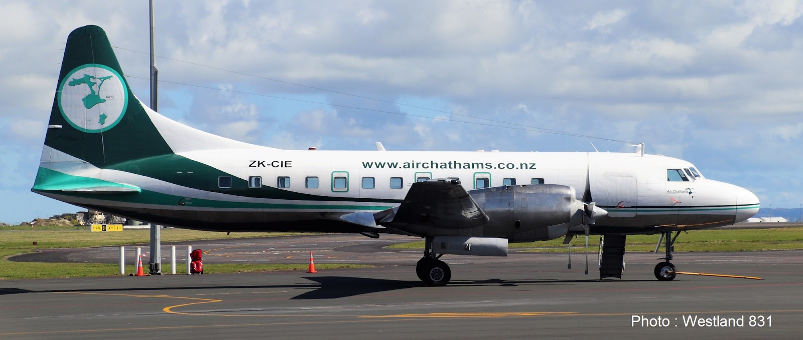 3rd Level New Zealand Is that an Air Chathams Plane?