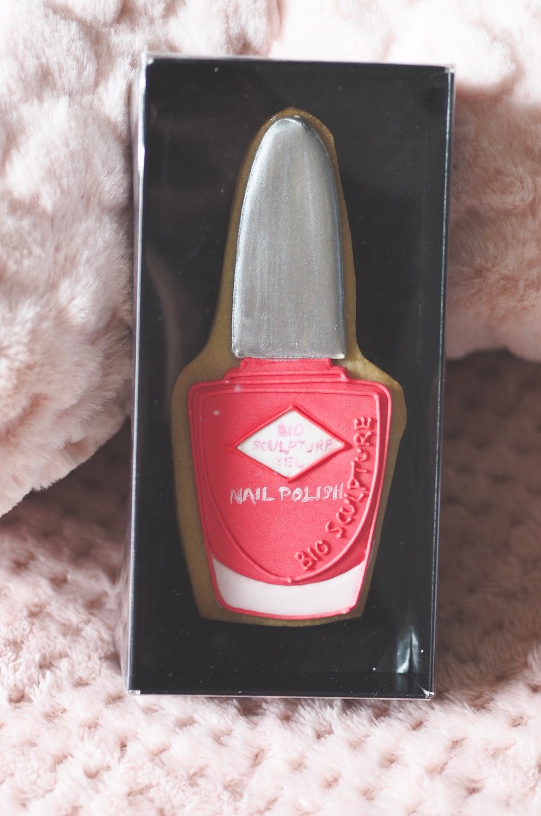 Biscuit in shape of Bio Sculpture Gel Polish Biscuit in shape of Bio Sculpture Gel Polish